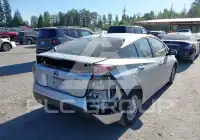 2018 Toyota PRIUS фото