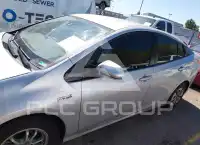 2018 Toyota PRIUS photo