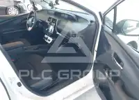 2018 Toyota PRIUS фото