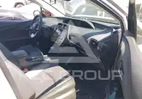 2018 Toyota PRIUS фото
