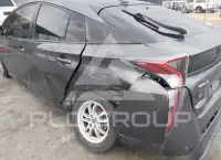 2018 Toyota PRIUS фото
