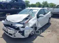 2018 Toyota PRIUS фото