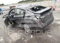 2018 Toyota PRIUS фото