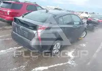 2018 Toyota PRIUS photo
