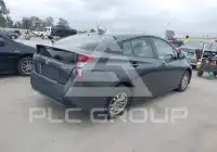 2018 Toyota PRIUS фото