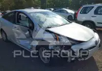 2018 Toyota PRIUS фото