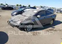2018 Toyota PRIUS фото