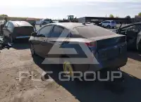 2018 Toyota PRIUS фото