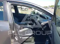 2018 Toyota PRIUS фото