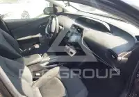 2018 Toyota PRIUS фото