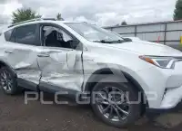 2018 Toyota RAV4 фото