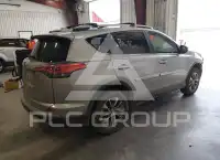 2018 Toyota RAV4 photo