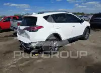 2018 Toyota RAV4 фото