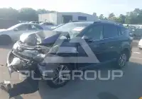 2018 Toyota RAV4 фото