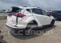 2018 Toyota RAV4 фото