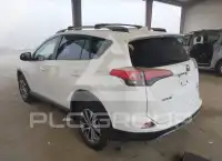 2018 Toyota RAV4 фото