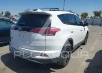 2018 Toyota RAV4 photo
