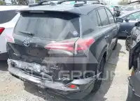 2018 Toyota RAV4 фото