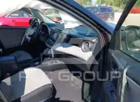 2018 Toyota RAV4 фото