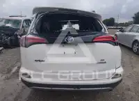 2018 Toyota RAV4 фото