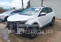 2018 Toyota RAV4 фото