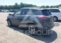 2018 Toyota RAV4 фото