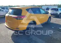2018 Toyota RAV4 фото