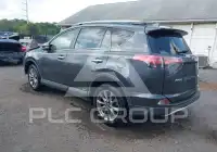 2018 Toyota RAV4 фото