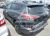 2018 Toyota RAV4 фото