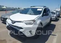 2018 Toyota RAV4 photo