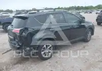 2018 Toyota RAV4 фото