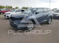 2018 Toyota Highlander photo