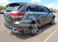 2018 Toyota Highlander фото