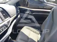 2018 Toyota Highlander photo