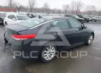 2018 KIA Optima photo