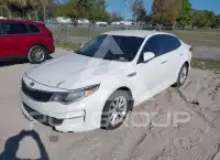 2018 KIA Optima photo