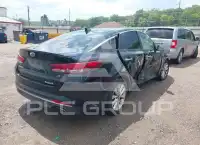 2018 KIA Optima photo