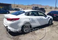 2018 KIA Optima photo
