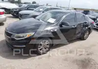 2018 KIA Optima photo