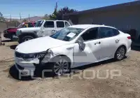 2018 KIA Optima photo