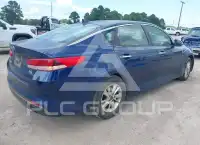 2018 KIA Optima photo