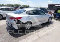 2018 KIA Optima фото