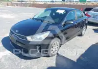 2018 KIA Rio photo