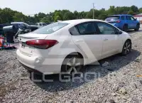 2018 KIA Forte фото
