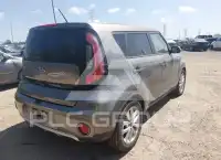 2018 KIA Soul photo