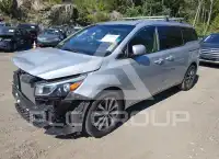 2018 KIA Sedona фото