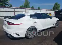 2018 KIA Stinger фото