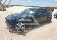 2018 KIA Stinger фото