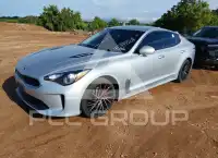 2018 KIA Stinger photo