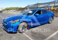 2018 KIA Stinger photo